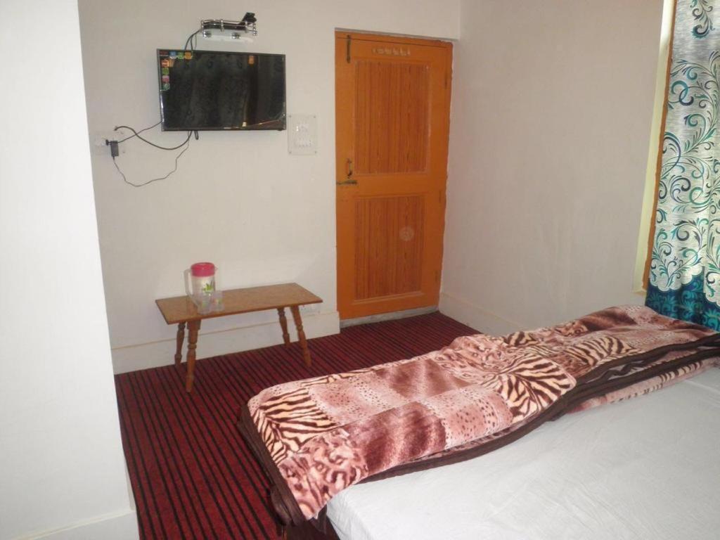 My Guest House Srīnagar Exterior foto
