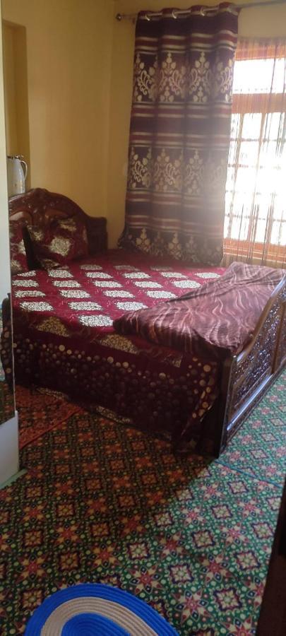 My Guest House Srīnagar Exterior foto